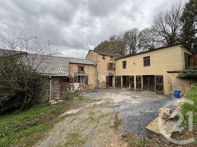 Maison à vendre ST PIERRE DE TRIVISY