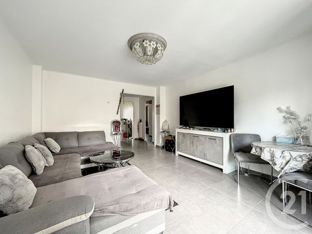Appartement T3 à vendre - 3 pièces - 76 m2 - Marseille - 13003 - PROVENCE-ALPES-COTE-D-AZUR