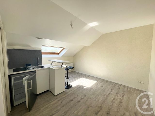 Appartement F1 à louer - 1 pièce - 13,16 m2 - Nevers - 58 - BOURGOGNE