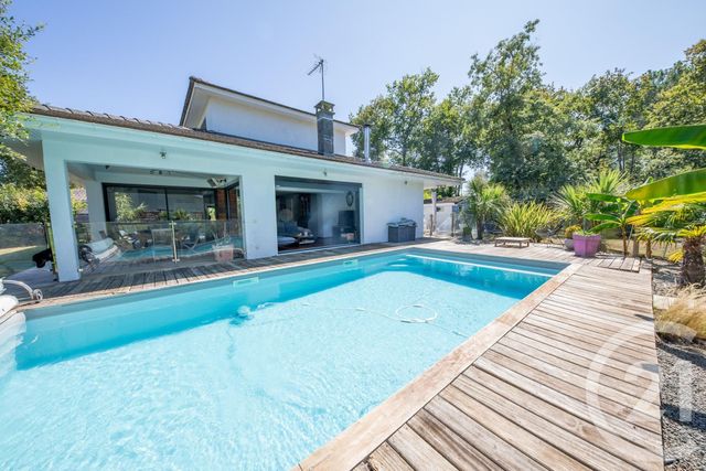 Maison à vendre - 6 pièces - 148,08 m2 - St Aubin De Medoc - 33 - AQUITAINE