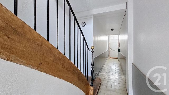 Maison à vendre - 12 pièces - 262,89 m2 - Lucon - 85 - PAYS-DE-LOIRE