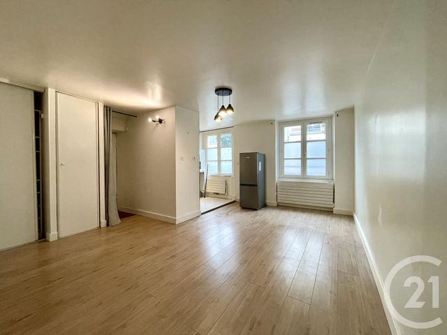 Appartement F2 à louer - 2 pièces - 41,17 m2 - St Germain En Laye - 78 - ILE-DE-FRANCE