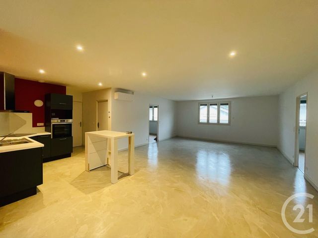 Appartement T4 à louer - 4 pièces - 108 m2 - Graulhet - 81 - MIDI-PYRENEES