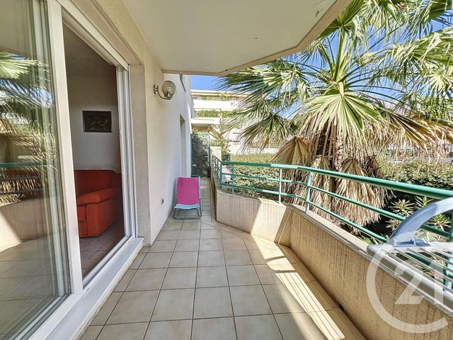 Appartement T2 à vendre - 2 pièces - 38 m2 - 06 - PROVENCE-ALPES-COTE-D-AZUR