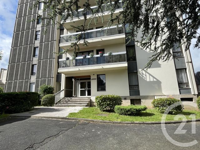 Appartement T4 à vendre - 4 pièces - 83,17 m2 - Chateauroux - 36 - CENTRE