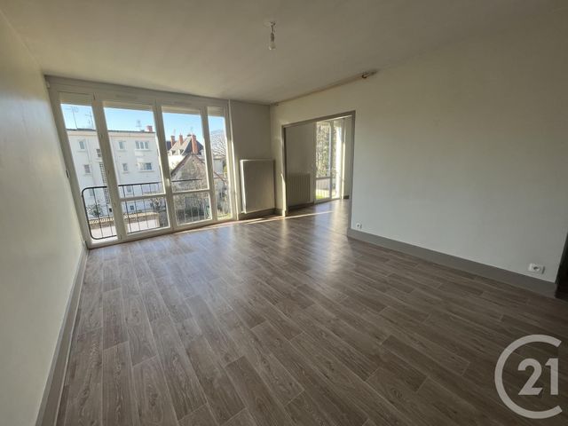 Appartement T5 à louer - 5 pièces - 92,19 m2 - Chateauroux - 36 - CENTRE