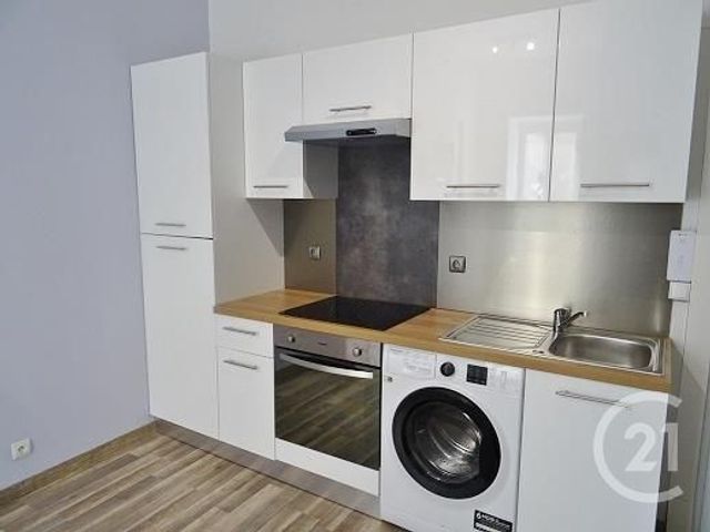 Appartement T1 à louer - 1 pièce - 15,25 m2 - Chateauroux - 36 - CENTRE