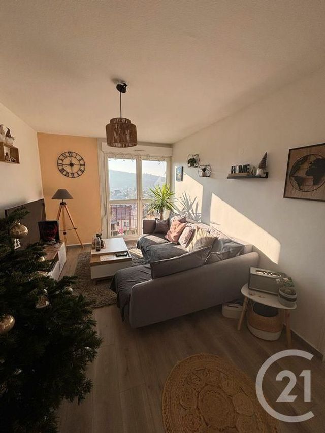 Appartement T4 à louer - 4 pièces - 62,33 m2 - Moyeuvre Grande - 57 - LORRAINE