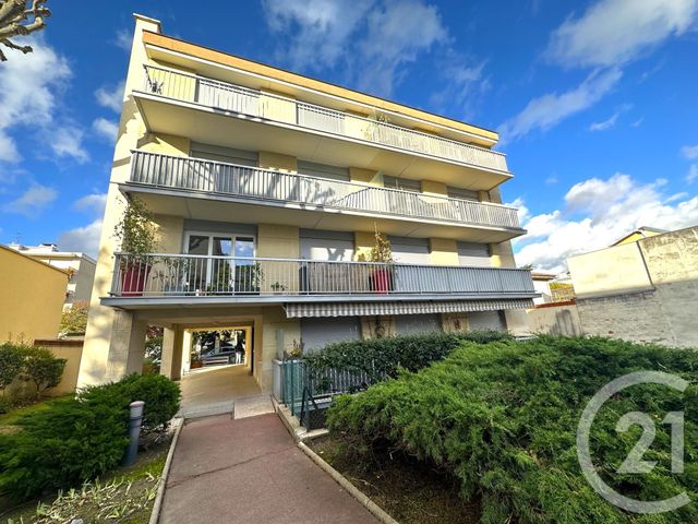 Appartement F2 à vendre - 2 pièces - 37,34 m2 - St Maur Des Fosses - 94 - ILE-DE-FRANCE