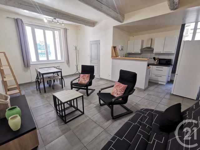 Appartement T2 à louer - 2 pièces - 51,60 m2 - Nimes - 30 - LANGUEDOC-ROUSSILLON