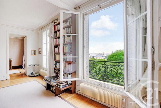 Appartement F3 à vendre - 3 pièces - 64 m2 - Paris - 75018 - ILE-DE-FRANCE