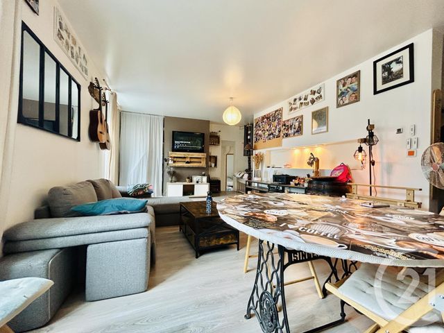 Appartement T5 à vendre - 5 pièces - 84,05 m2 - Limoges - 87 - LIMOUSIN