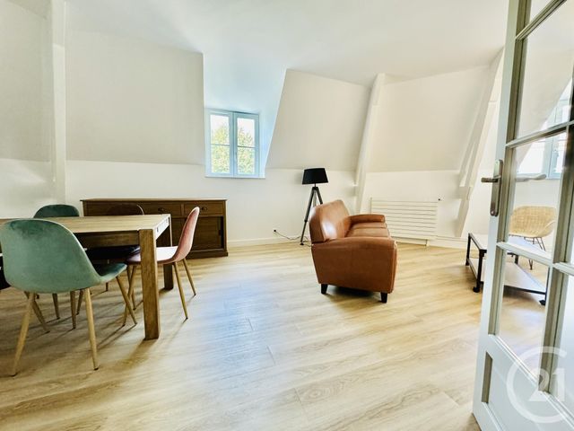 Appartement F4 à louer - 4 pièces - 83,58 m2 - Limoges - 87 - LIMOUSIN