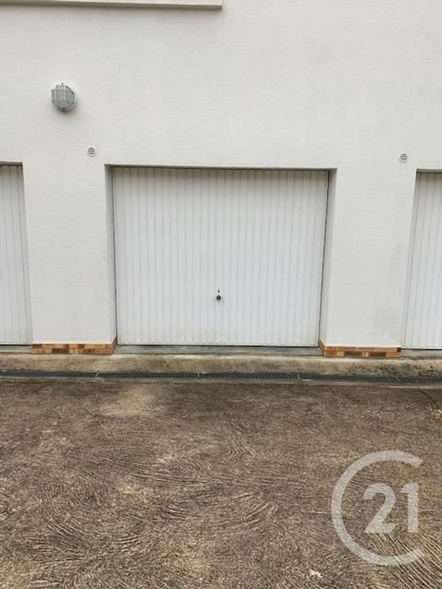 Parking à louer - 12 m2 - Morsang Sur Orge - 91 - ILE-DE-FRANCE