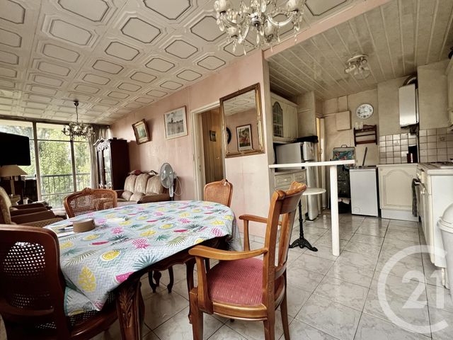 Appartement F3 à vendre - 3 pièces - 57 m2 - Savigny Sur Orge - 91 - ILE-DE-FRANCE