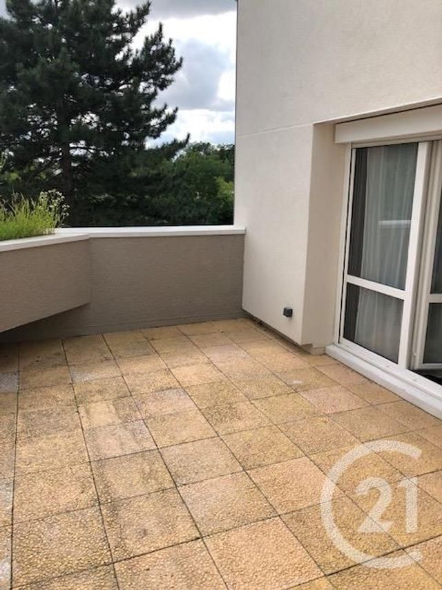 Appartement à louer - 3 pièces - 68,92 m2 - Evry - 91 - ILE-DE-FRANCE