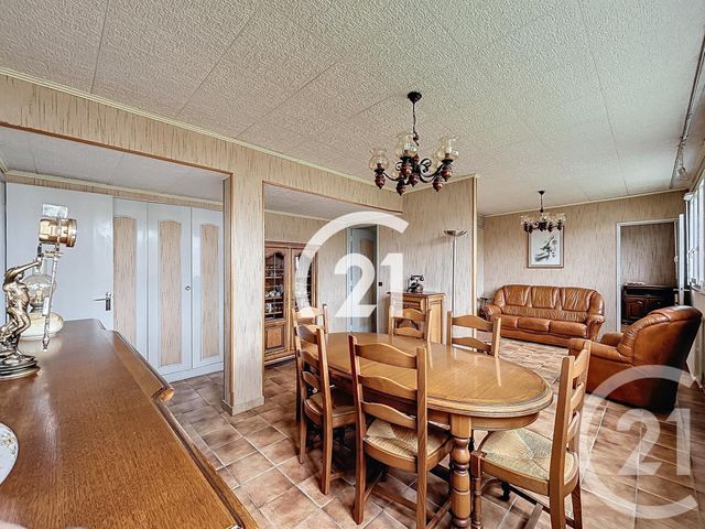 Prix immobilier VILLIERS LE BEL - Photo d’un appartement vendu