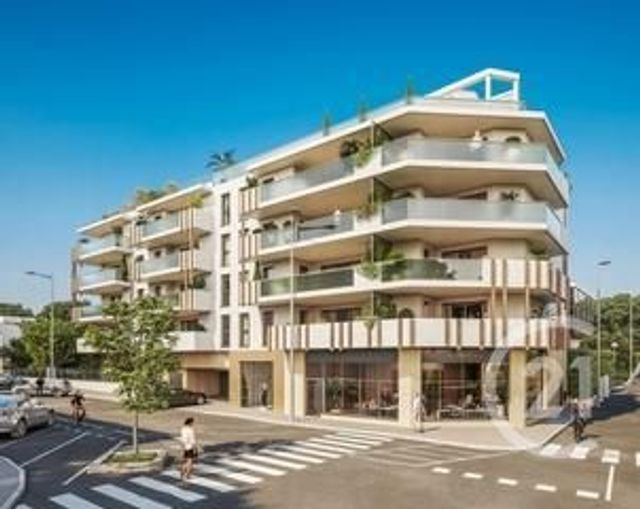 Appartement T4 à vendre - 4 pièces - 101,40 m2 - Cagnes Sur Mer - 06 - PROVENCE-ALPES-COTE-D-AZUR