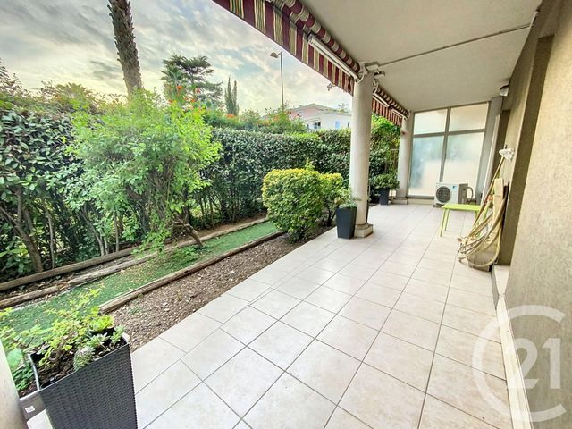 Appartement F3 à vendre - 3 pièces - 62,58 m2 - Cagnes Sur Mer - 06 - PROVENCE-ALPES-COTE-D-AZUR