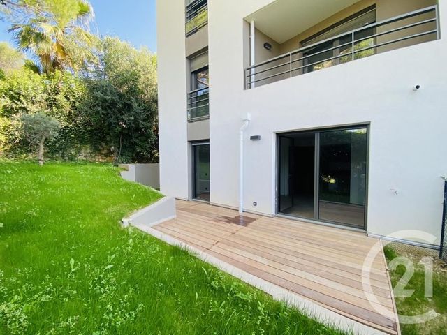 Appartement T2 à vendre - 2 pièces - 37,65 m2 - Vence - 06 - PROVENCE-ALPES-COTE-D-AZUR