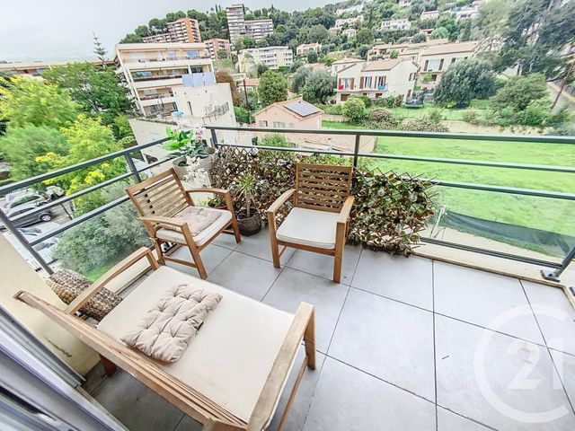 Appartement F2 à vendre - 2 pièces - 45 m2 - Cagnes Sur Mer - 06 - PROVENCE-ALPES-COTE-D-AZUR