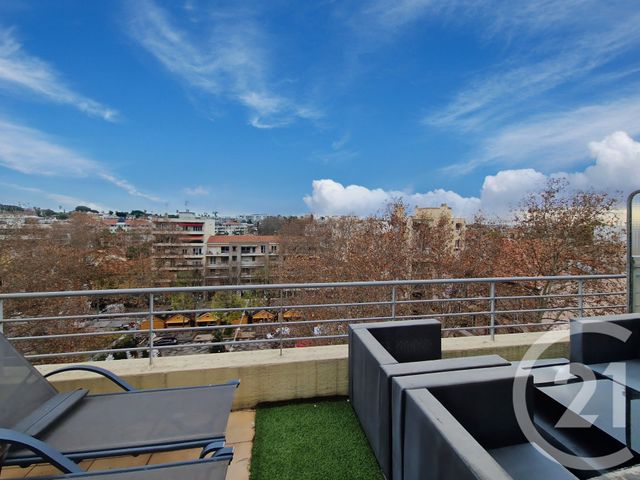 Appartement F2 à vendre CAGNES SUR MER