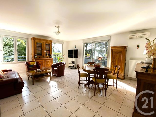 Prix immobilier TASSIN LA DEMI LUNE - Photo d’un appartement vendu