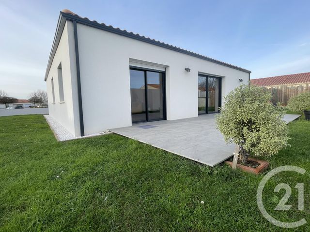 Maison à vendre - 5 pièces - 120,97 m2 - Le Bernard - 85 - PAYS-DE-LOIRE