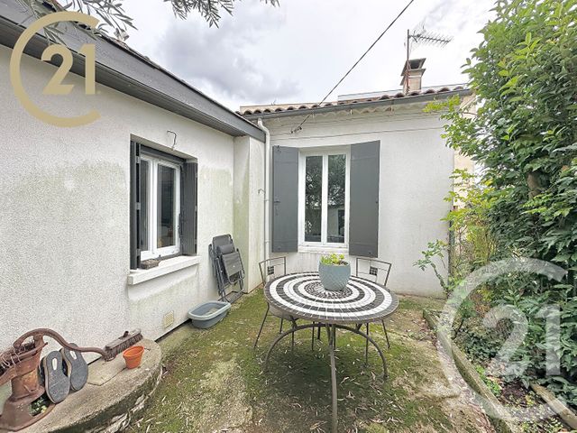 Prix immobilier FARGUES ST HILAIRE - Photo d’une maison vendue