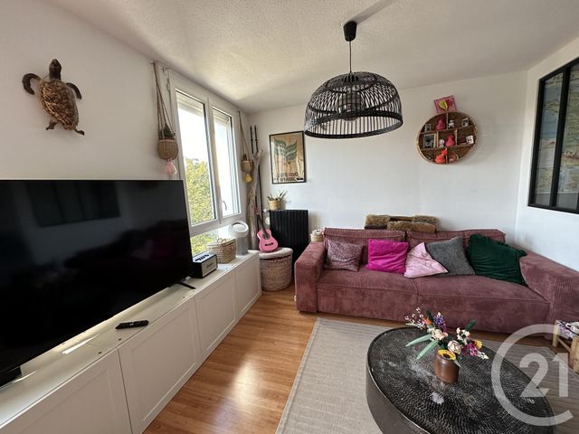 Appartement F3 à vendre - 5 pièces - 78,09 m2 - Cenon - 33 - AQUITAINE