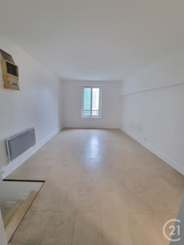 Appartement Studio à louer - 1 pièce - 24,88 m2 - Boissy St Leger - 94 - ILE-DE-FRANCE