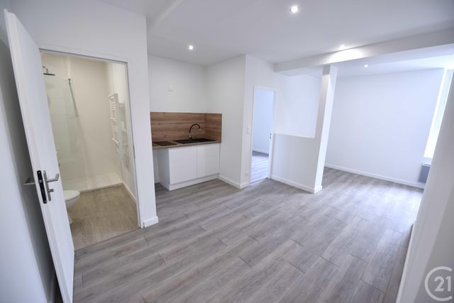 Appartement T2 à louer - 2 pièces - 37 m2 - Pamiers - 09 - MIDI-PYRENEES