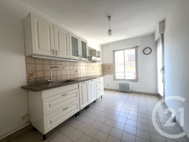 Appartement à vendre - 3 pièces - 64 m2 - Lunel - 34 - LANGUEDOC-ROUSSILLON