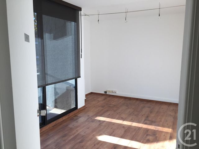 Bureaux à louer - 81.0 m2 - 34 - Herault