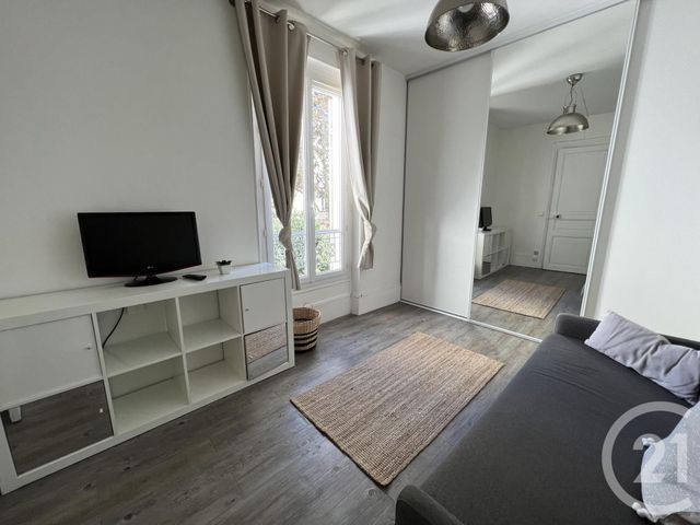 Appartement F1 à louer - 1 pièce - 21 m2 - Paris - 75018 - ILE-DE-FRANCE