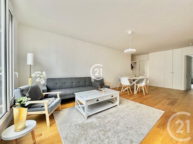 Appartement F4 à vendre - 4 pièces - 80,50 m2 - Paris - 75018 - ILE-DE-FRANCE