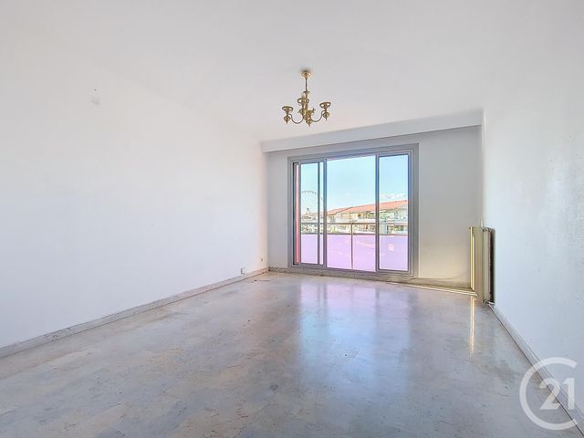 Appartement F3 à vendre - 3 pièces - 59,40 m2 - Marseille - 13008 - PROVENCE-ALPES-COTE-D-AZUR