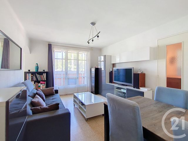 Appartement T4 à vendre - 4 pièces - 79,60 m2 - Marseille - 13009 - PROVENCE-ALPES-COTE-D-AZUR