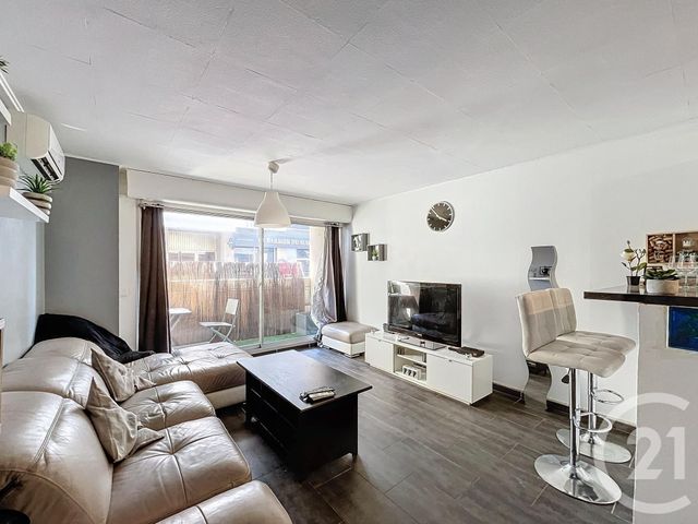 Appartement F2 à vendre - 2 pièces - 44,98 m2 - Marseille - 13009 - PROVENCE-ALPES-COTE-D-AZUR