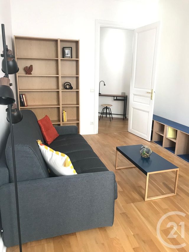 Appartement F2 à louer - 2 pièces - 49,75 m2 - Paris - 75008 - ILE-DE-FRANCE