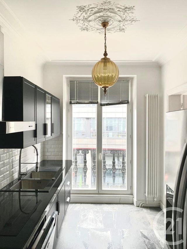 Appartement F3 à vendre - 3 pièces - 71 m2 - Paris - 75008 - ILE-DE-FRANCE