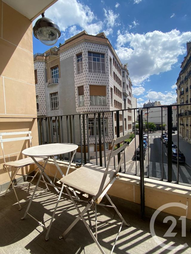 Appartement A Louer 2 Pieces 41 69 M2 Paris 75016 Ile De France