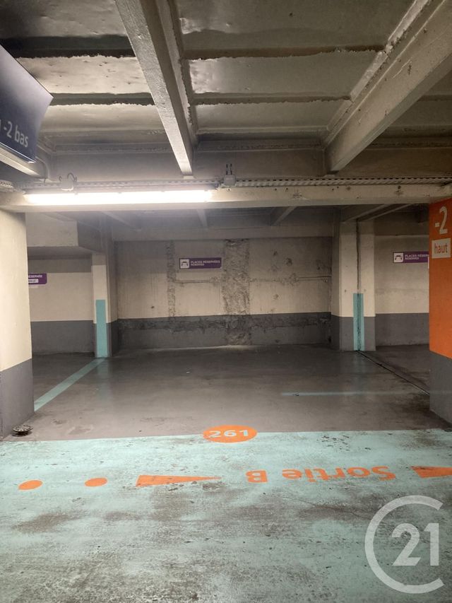 Parking à louer - 10 m2 - Paris - 75009 - ILE-DE-FRANCE