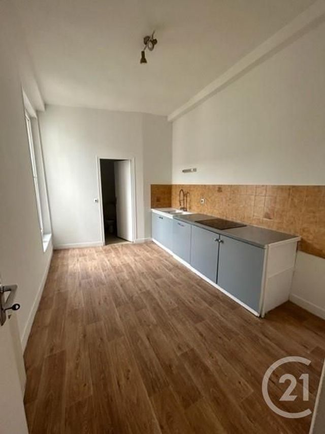 Appartement à louer - 2 pièces - 50,89 m2 - Coulommiers - 77 - ILE-DE-FRANCE