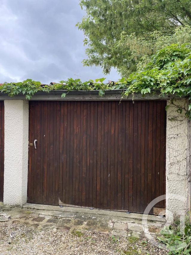 Parking à louer - 14 m2 - Coulommiers - 77 - ILE-DE-FRANCE