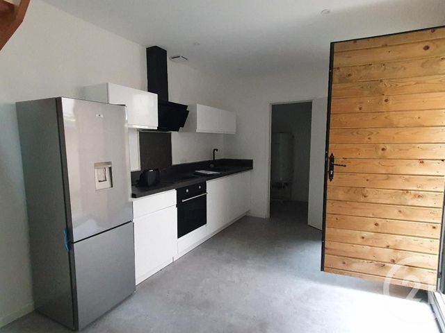 Appartement T3 à louer - 3 pièces - 66,16 m2 - Fontainebleau - 77 - ILE-DE-FRANCE