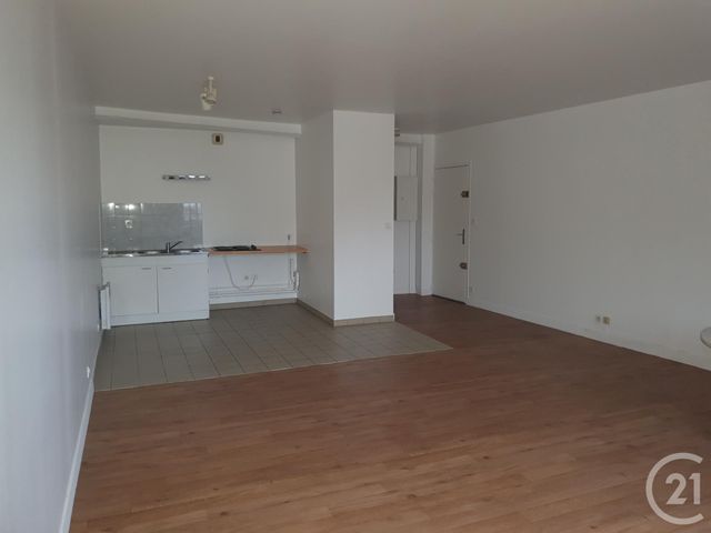 Appartement à louer - 2 pièces - 58,37 m2 - Fontainebleau - 77 - ILE-DE-FRANCE