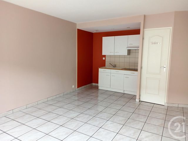 Appartement F2 à louer - 2 pièces - 33 m2 - Romorantin Lanthenay - 41 - CENTRE