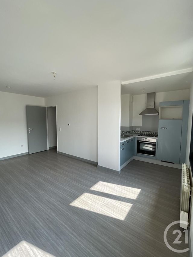 Appartement F2 à louer - 2 pièces - 45,39 m2 - Evreux - 27 - HAUTE-NORMANDIE