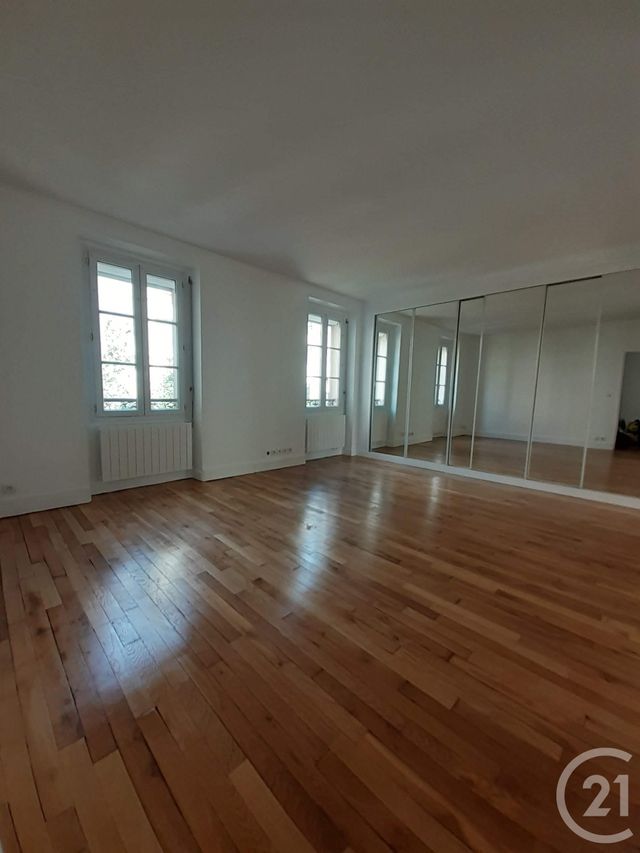 Appartement F3 à louer - 3 pièces - 63,88 m2 - St Mande - 94 - ILE-DE-FRANCE